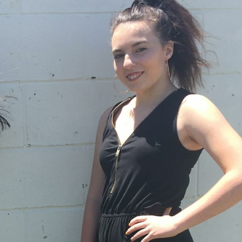 Meet your Posher, Tiffany